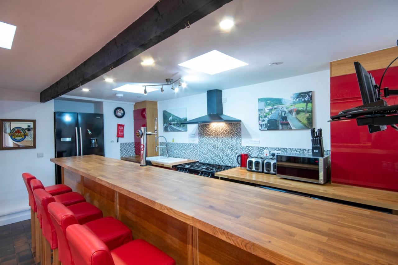 Welsh Row House Apartment Llandegla Exterior foto